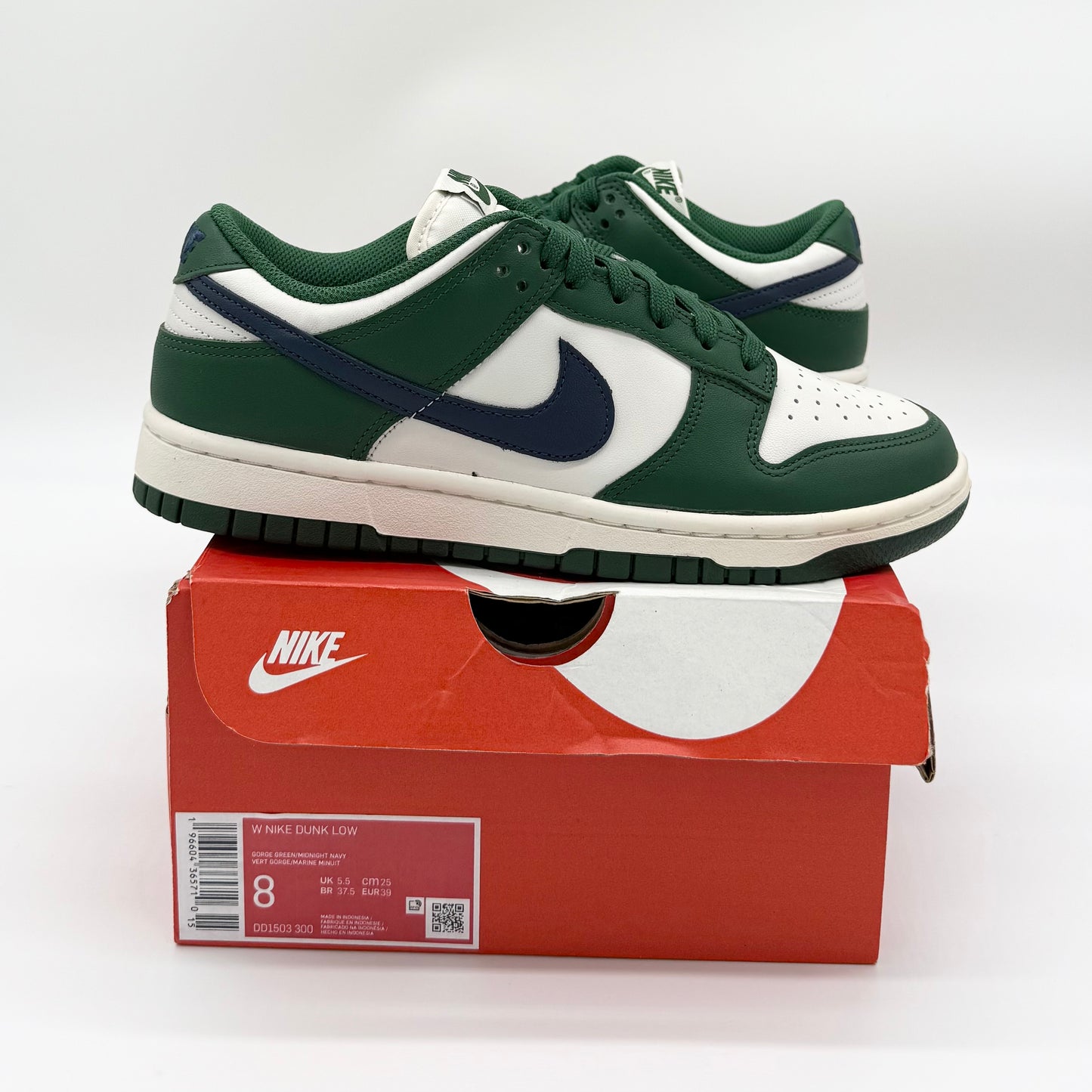 Nike Dunk Low “Gorge Green” (W) US8W
