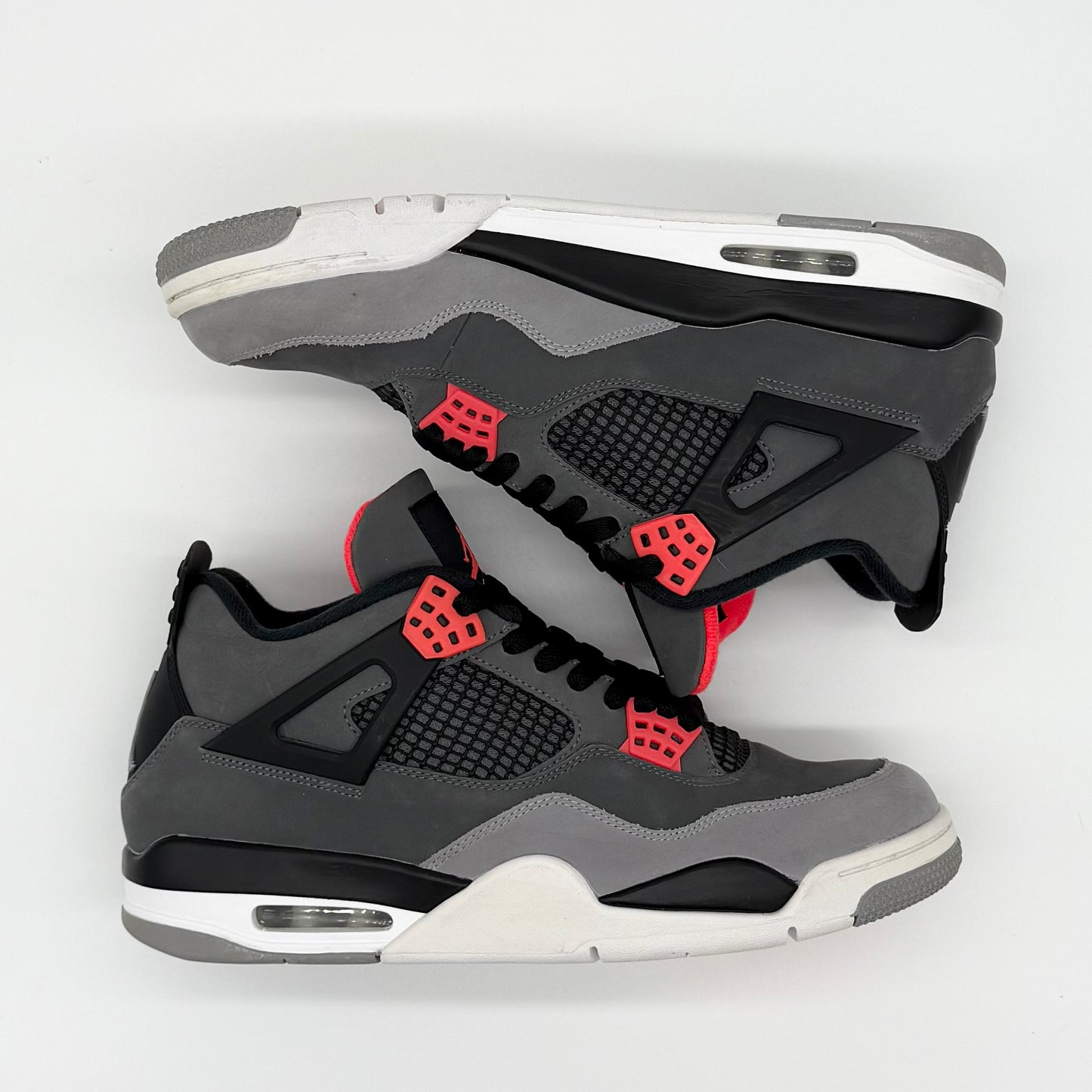 Jordan 4 Retro “Infrared” US11