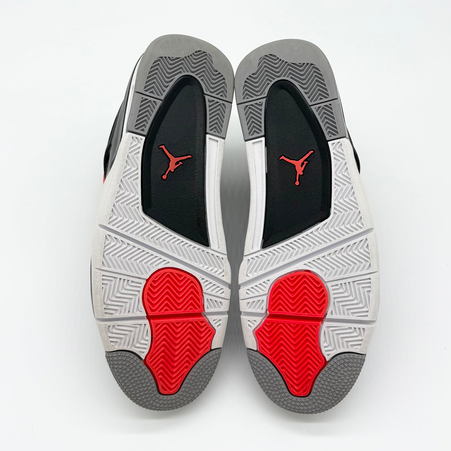 Jordan 4 Retro “Infrared” US11