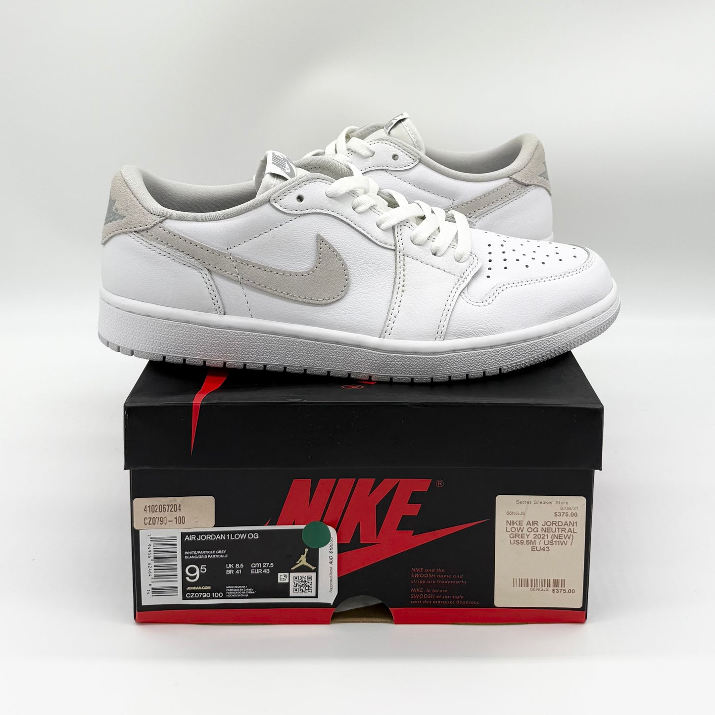 Jordan 1 Retro Low OG “Neutral Grey” US9.5