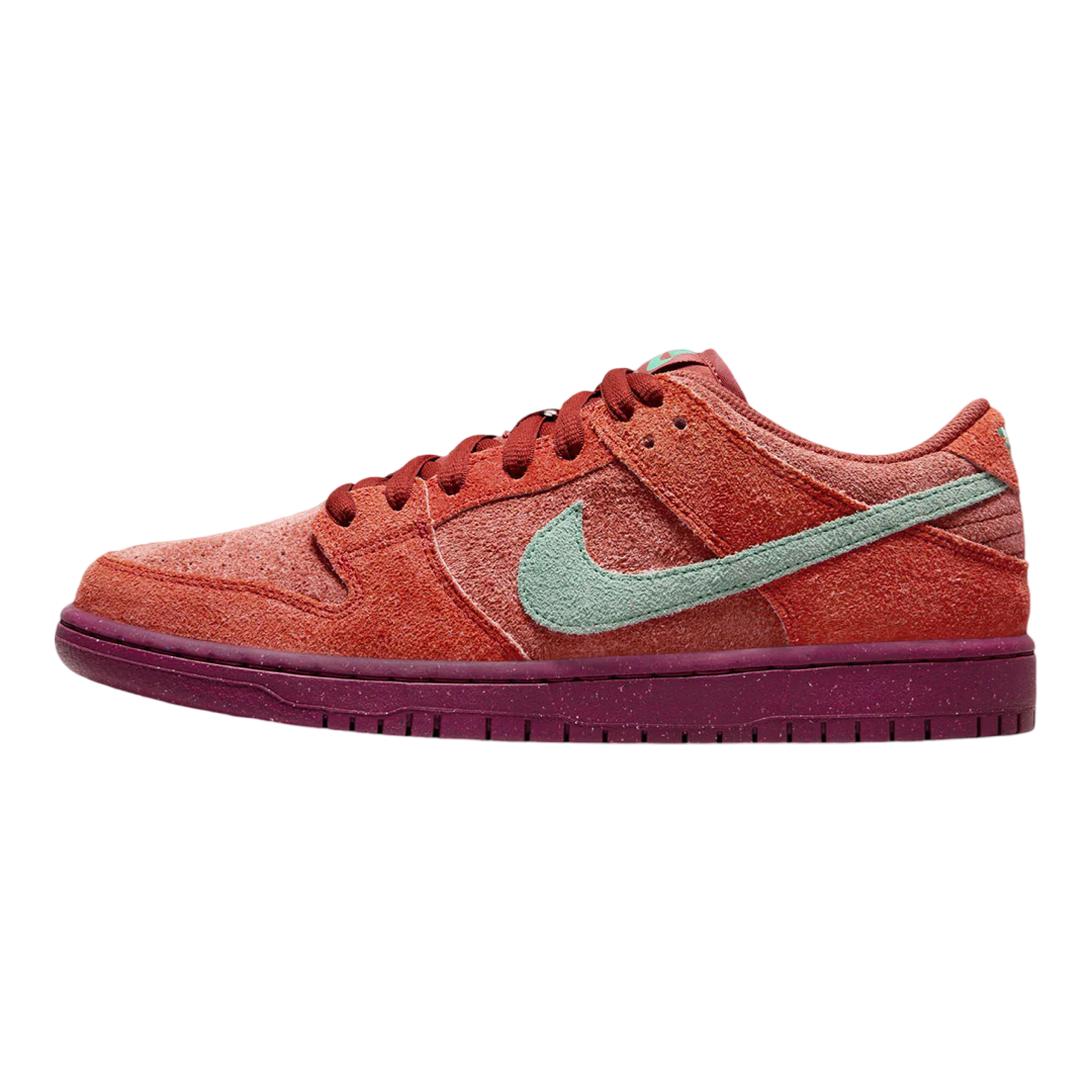 Nike SB Dunk Low “Mystic Red Rosewood”