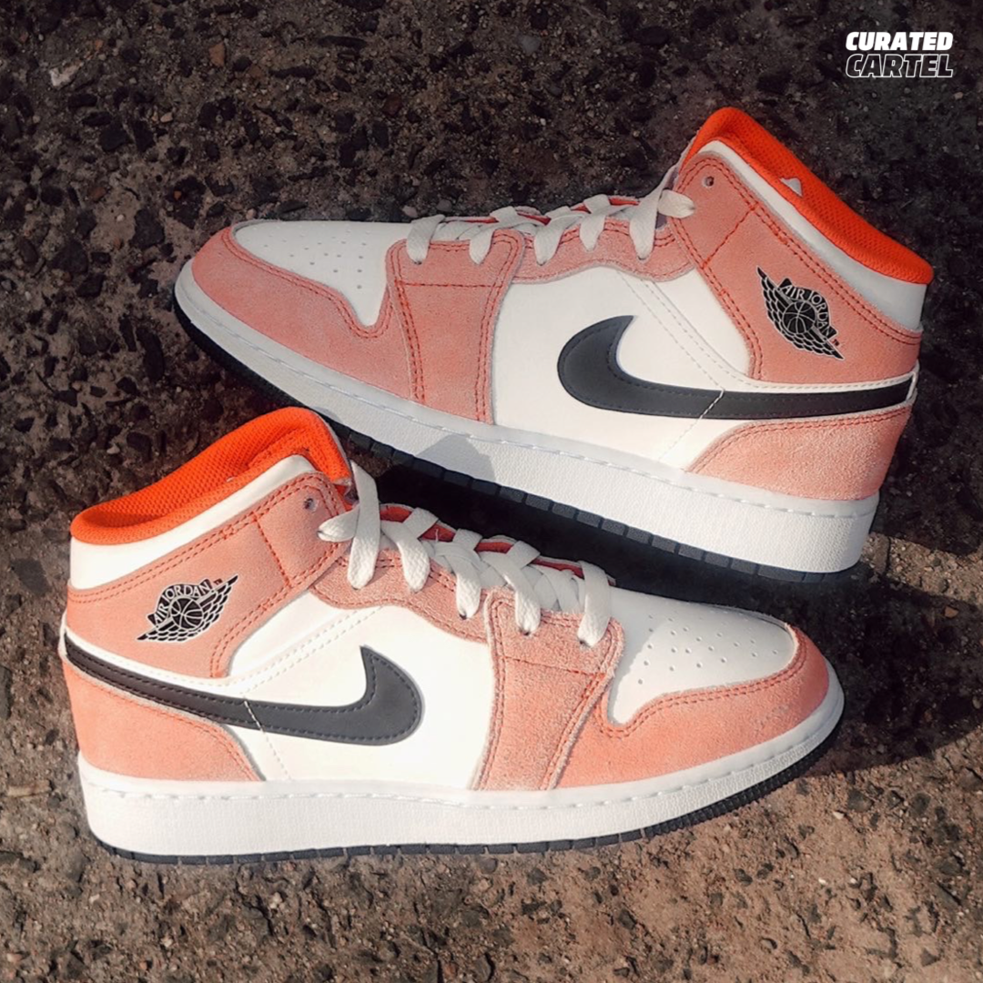 Jordan 1 Mid “Washed Orange” (GS)