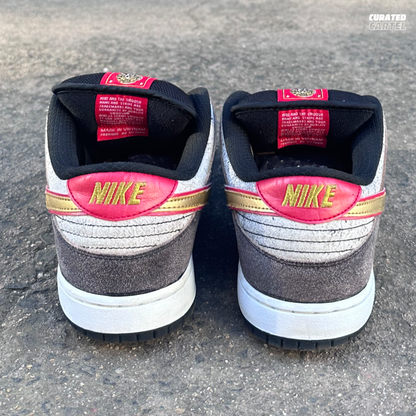 Nike SB Dunk Low “Beijing Metallic Gold” US11