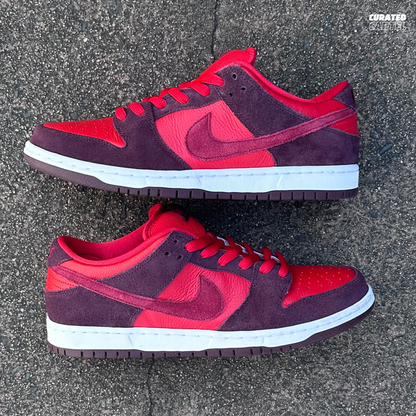 Nike SB Dunk Low “Cherry” US11