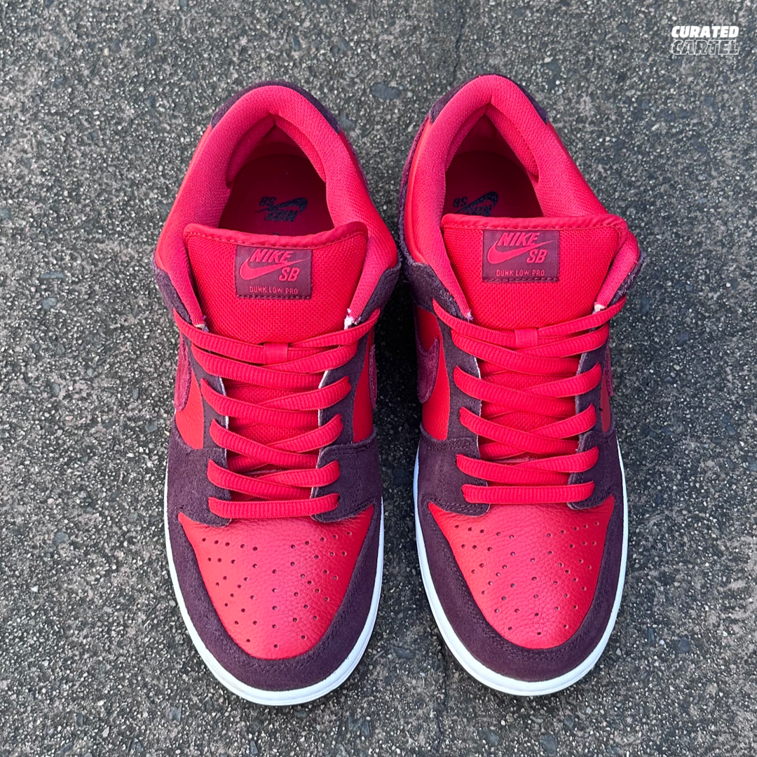 Nike SB Dunk Low “Cherry” US11