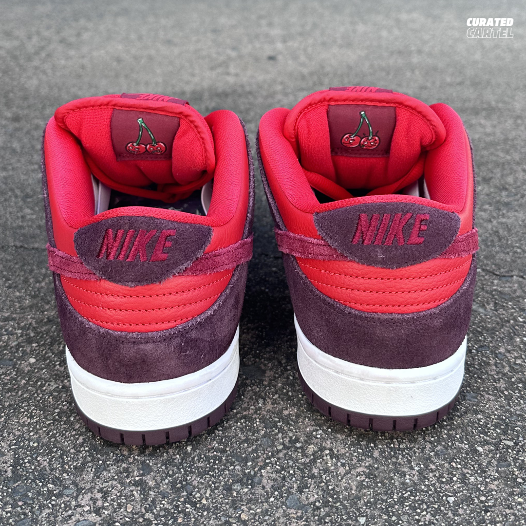 Nike SB Dunk Low “Cherry” US11