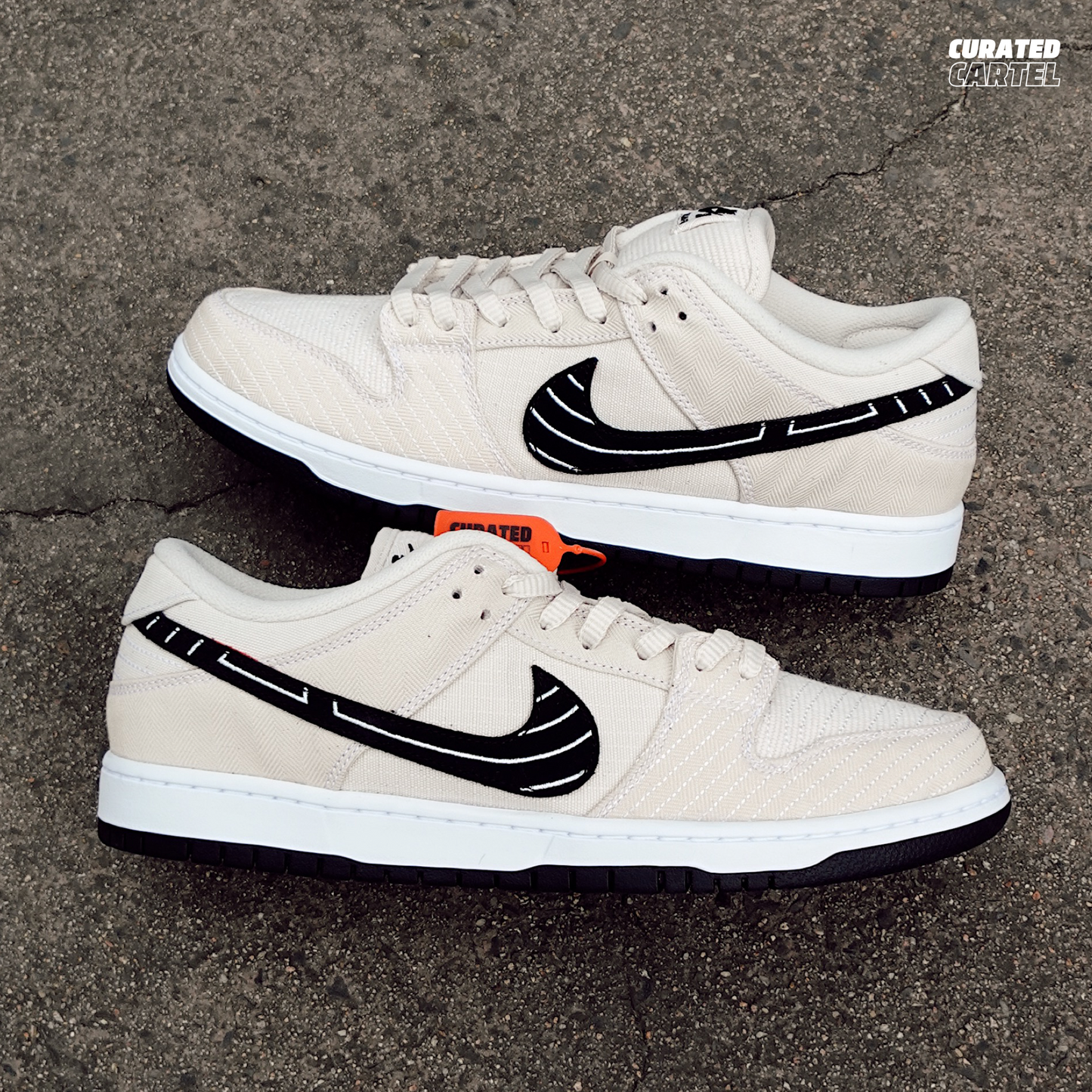 Nike SB Dunk Low “Albino & Preto”